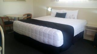 Comfort Inn All Seasons - 8