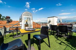 Magic Apartment with Terrace - Prague - 9