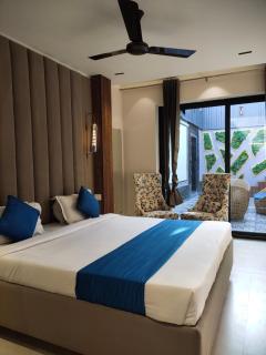HOTEL ATHENS , a boutique hotel - Zirakpur - 4
