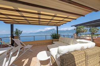 ApartmentsGarda - Il Tesoro del Lago - Torri del Benaco - 3