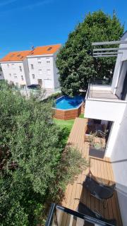 Maslina House - Family apartment 1 with Pool - Solin - 9