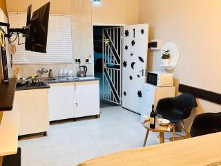 Okahao Studios Self-Catering - 8