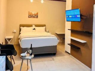 Okahao Studios Self-Catering - 6