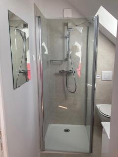 Chez Anne - Chambre avec salle de bain privative - - 2