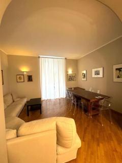 Apartment in Luxury District - 5