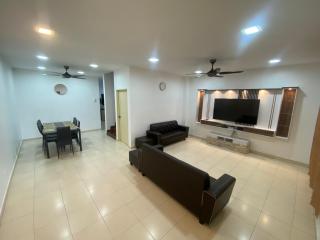 Shaleishah Homestey - 9