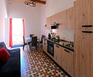 Charming Townhouse - Steps from Waterfront - Marsaxlokk - 7