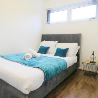 Tudors eSuites Five Ways Private Terrace & Parking - Birmingham - 7