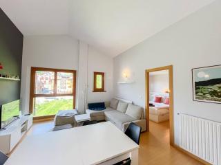 Ático De 3 Habitaciones Con Vistas Al Valle De Incles y Balcón - 6PAX - Parking incluido l by BonesVacances - Soldeu - 1