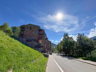 Ático De 3 Habitaciones Con Vistas Al Valle De Incles y Balcón - 6PAX - Parking incluido l by BonesVacances - Soldeu - 3