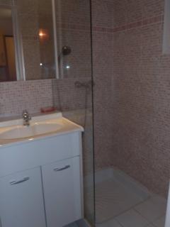 APPT 2 PIECES 25m2 + TERRASSE 7m2 REF 4025 - Le Castellas - 3