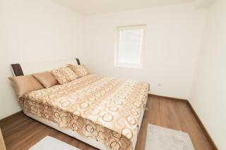 Elvis Apartments - Plav - 9