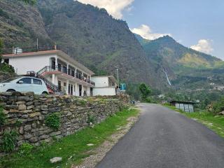 Nature view homestay Birthi Waterfall - Girgaon - 5