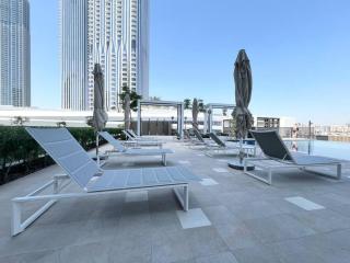 Elegant 1 bedroom in Creek Edge - Dubai - 2
