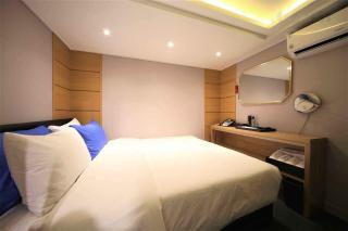 Bay 202 Hotel - 2