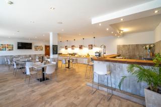 Apartamentos Puerta del Sur - Séville - 2