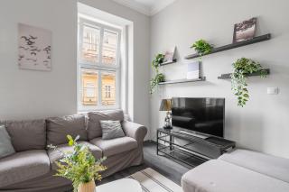 TopCentral Apartment by Cavaland - Budapest - 4