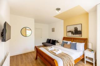 Expansive 2BR Flat, Holloway Road - Londra - 6