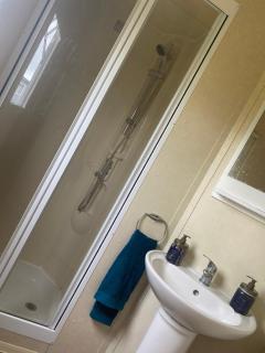 Cosy holiday home stay - 9