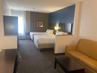 Comfort Inn & Suites Trussville I-59 Exit 141 - Trussville - 3