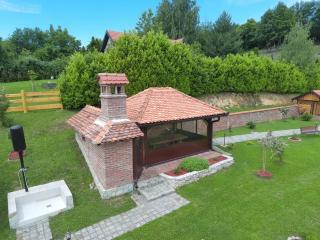 Villa Karolina - - 7