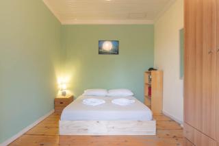 Nerida's-Traditional 3 BR Townhouse-BBQ-View - Theologos - 3