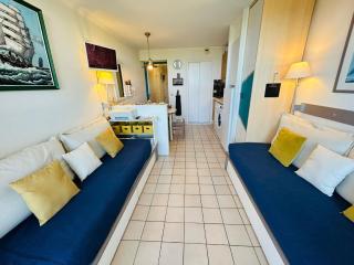 "LA GOELETTE" Appartement en rez de jardin, vue port et mer, 4 personnes, accès piscines gratuit - Talmont - 3
