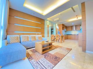 Spacious 2BR at Dago Butik Apartment By Travelio - Bandung - 3
