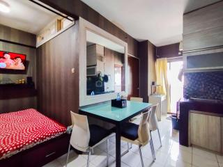 Spacious 2BR at Apartment Gateway Ahmad Yani Cicadas By Travelio - Bandung - 6