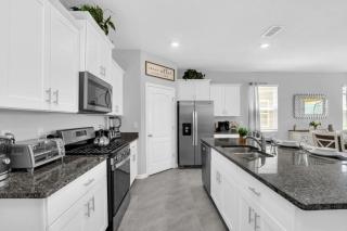Luxury 6 Bed Private Pool Home In Solterra Resort home - Davenport - 4