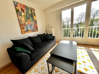 T2 lumineux refais à neuf avec parking ! - Lorient - 4