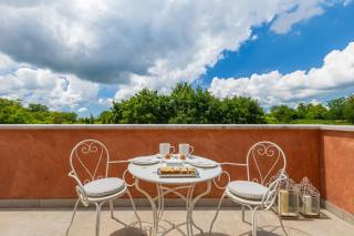 Beautiful Villa Village with tennis court in Tinj - Tinjan - 9