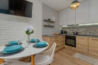 Stylowe & Przytulne Studio Krynicka z Parkingiem Gdańsk Przymorze by Noclegi Renters - Danzig - 2