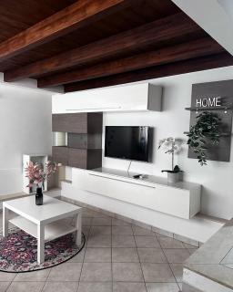 Charming House Nola - - 7