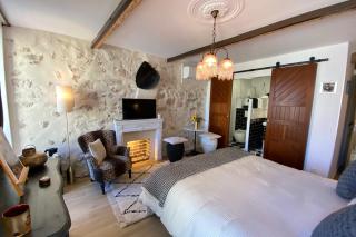 La Sanverine private room historic center Vence - 3