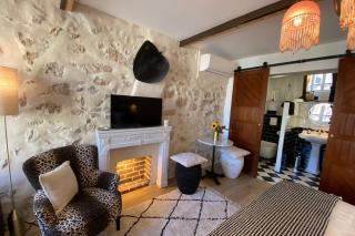 La Sanverine private room historic center Vence - 1