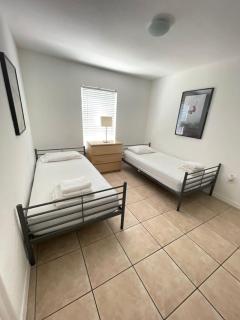 Wynwood Area with Hot Tub, 10 min from South Beach - 2