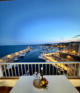 Charming Sea Front 3 Bedroom Apartment - incredible views! - L'Ametlla de Mar - 9