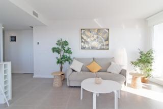 Global Properties, Apartamento con amplia terraza con vistas al mar - 1