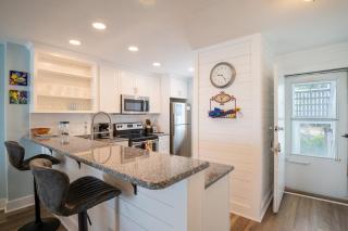 Oceanfront Condo with 3+ Pools - Ocean Dunes 1505 - Kure Beach - 1