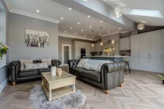 Oakview Holiday Home - 2