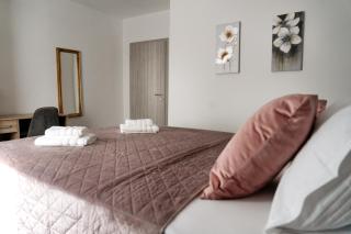 Apartment ANGIE - - 1