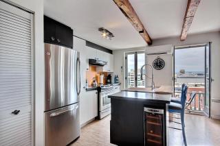 Amazing private rooftop and central location - 6