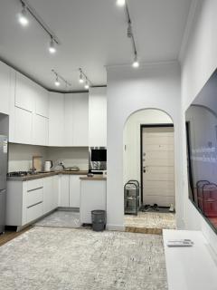 Cozy apartment in the heart of the city - Bishkek - 5