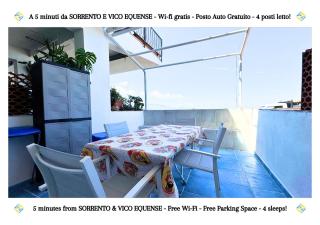 VICO EQUENSE - Casa con POSTO AUTO e Vista sul Mare a 10 minuti dalle spiagge - Vico Equense - 1