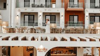Acron Suites - 8
