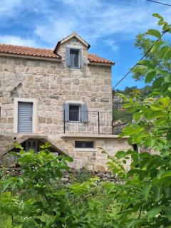 Stone house Gazda - Omiš - 0