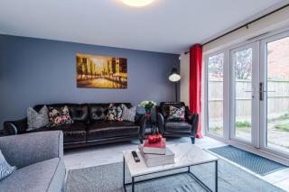 Heywood House - Contractor stays by Niji Short Stays - 4