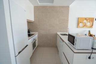Helgafell Superior Courtyard Suite - Ciudad Quesada - 3