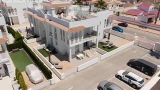 Helgafell Superior Courtyard Suite - Ciudad Quesada - 8